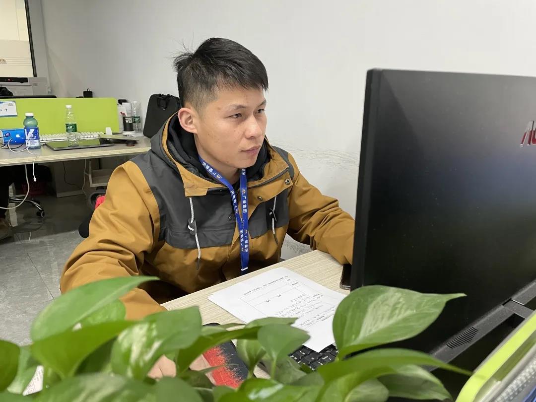 喜讯丨人生就是搏测绘公司熊慈斌喜提“广东省技术能手”荣誉称号！