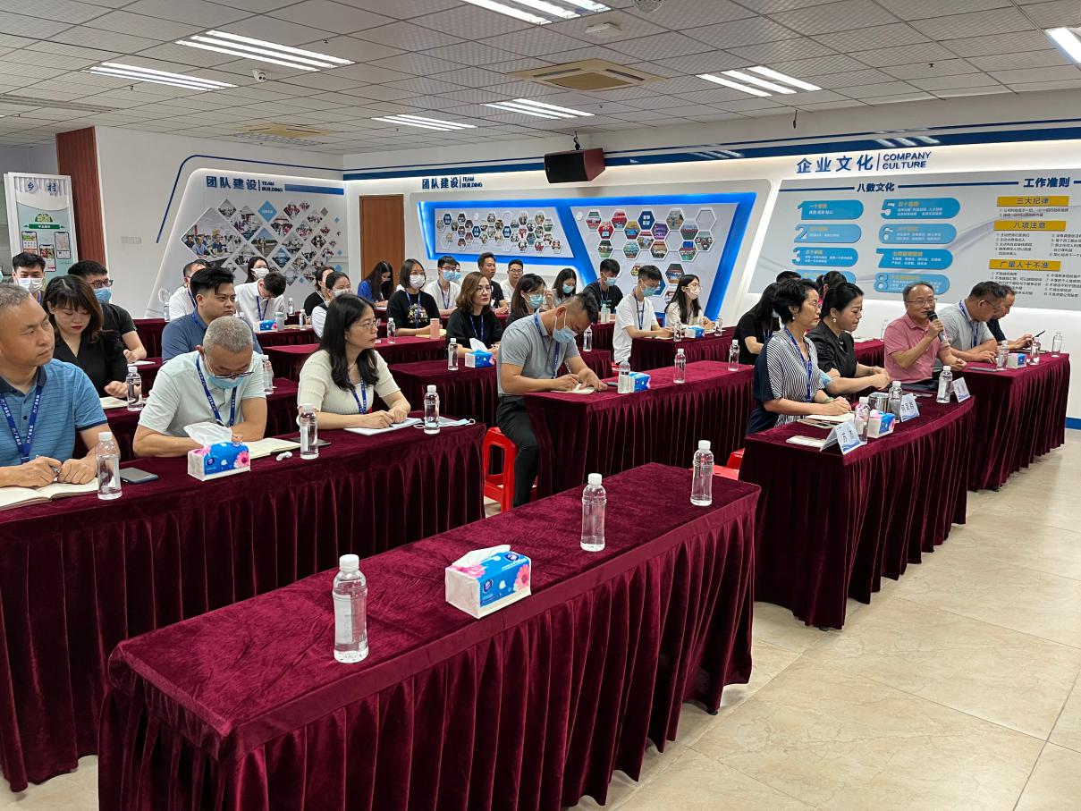 强强合作丨中工武大城乡规划院辅导光临人生就是搏互换经验谈合作