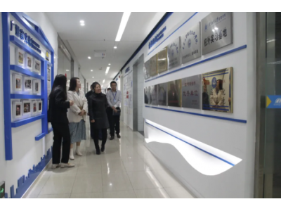 校企合作 共育人才